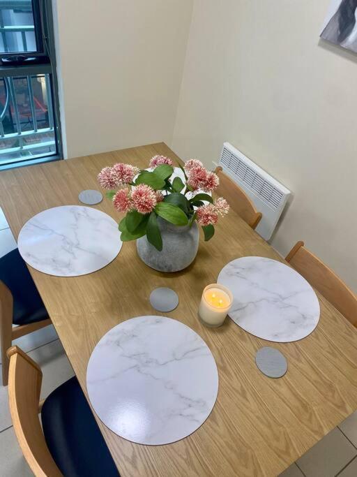 Morgan Place - Central Melbourne Cbd Apartment On Flinders Lane Late Check-Out, Complimentary Welcome Hamper Eksteriør bilde